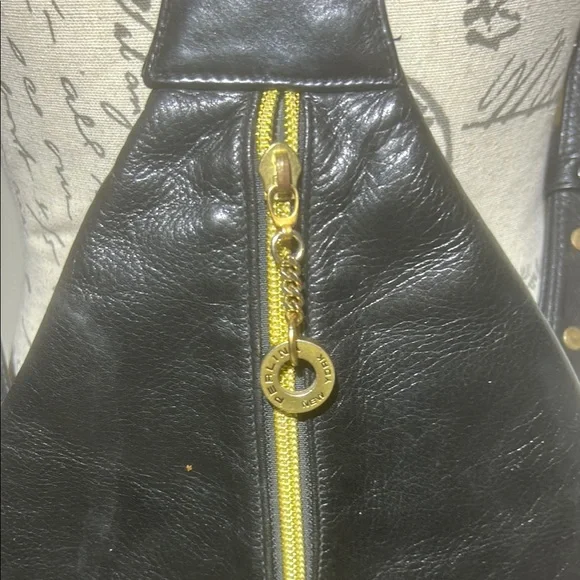 Vintage Perlina leather with gold hardware. - Picture 2 of 5